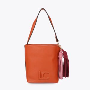 BOLSO BANDOLERA EFECTO PIEL CON POMPONES NARANJA LOLA CASADEMUNT LF2604058